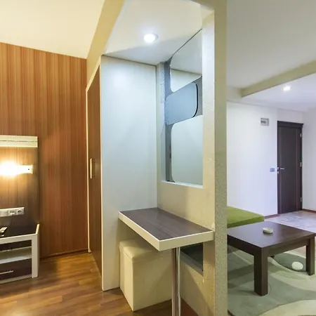 فندق مبيت وإفطار Sari Konak Apart