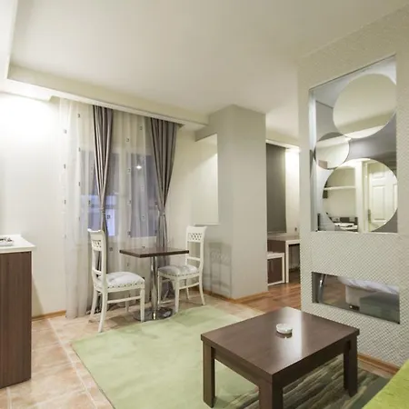 فندق مبيت وإفطار Sari Konak Apart *