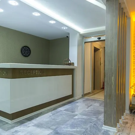 فندق مبيت وإفطار Sari Konak Apart أضنه