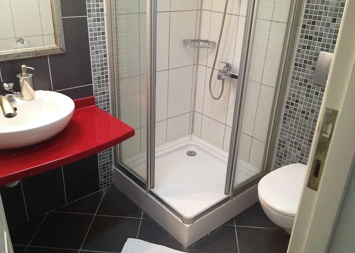 Alojamento de Acomodação e Pequeno-almoço Sari Konak Apart